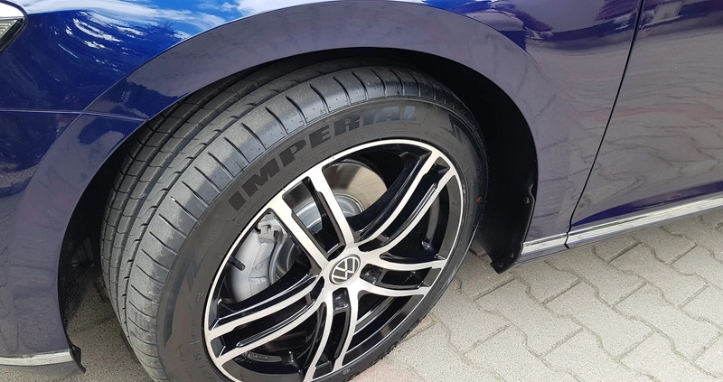 Volkswagen Passat cena 79900 przebieg: 148000, rok produkcji 2018 z Strzegom małe 742